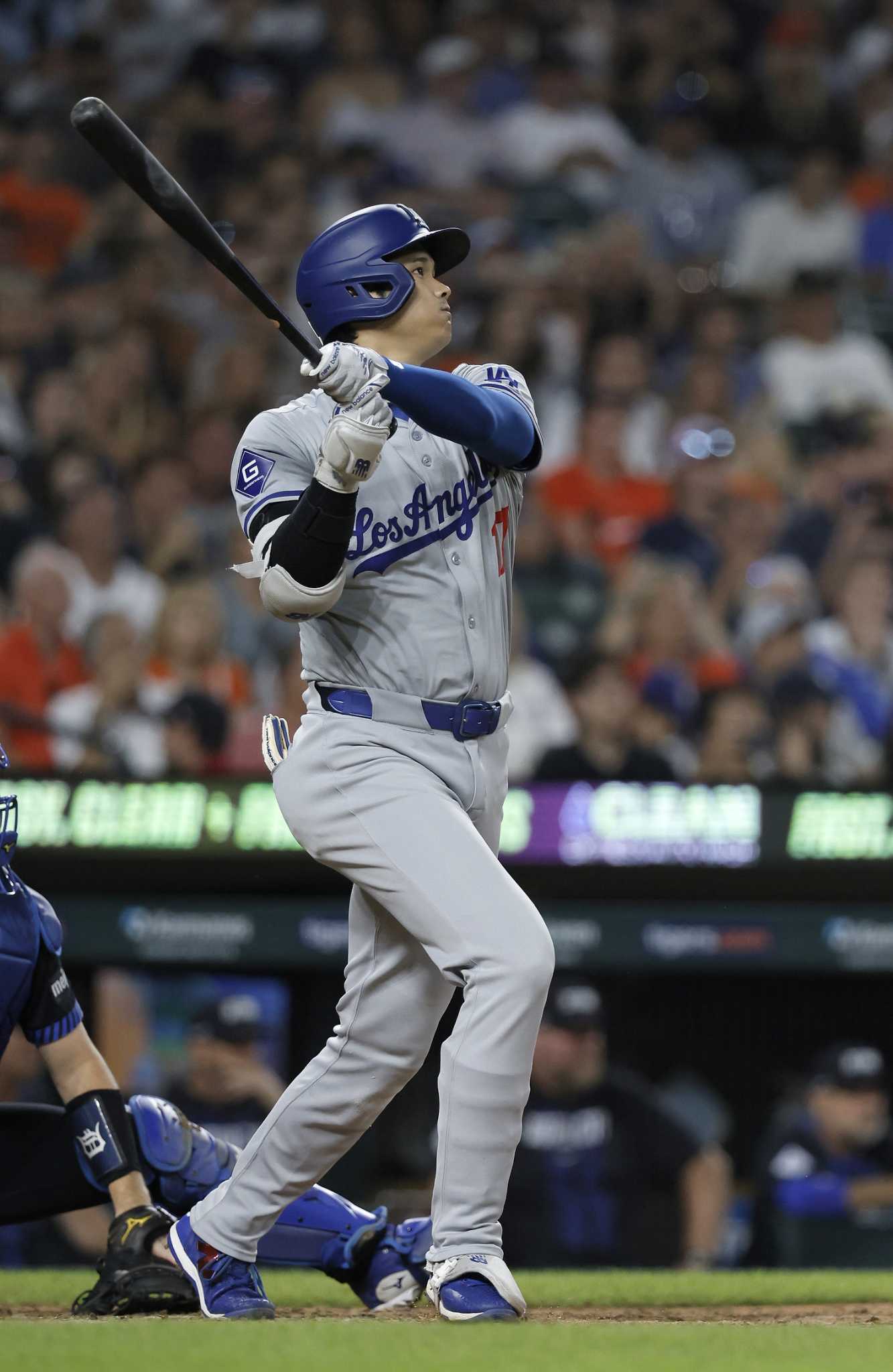 Dodgers end four-game losing streak with 4-3 win over Detroit