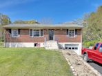 4443 Summit Dr NW, Roanoke VA 24017