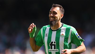 El contrato de Borja Iglesias con el Betis se puede ampliar hasta 2027