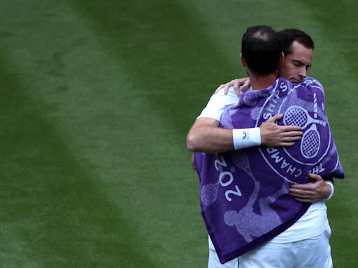 Murray tearful after Wimbledon doubles loss - RTHK