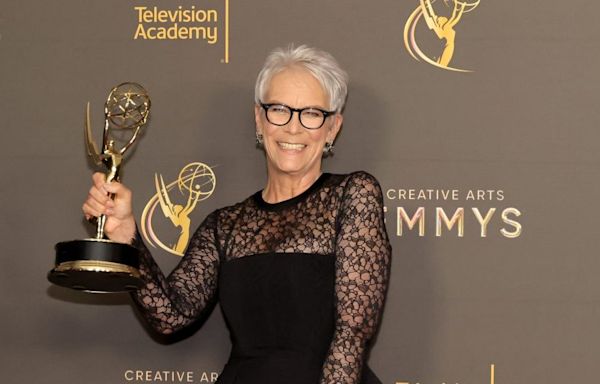 Jamie Lee Curtis wins first Emmy at Creative Arts ceremony