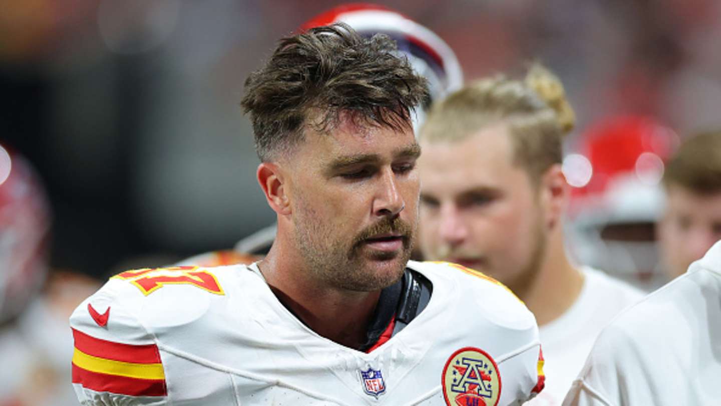 Patrick Mahomes Had Simple Reason For Travis Kelce’s Struggles After Win Over Falcons