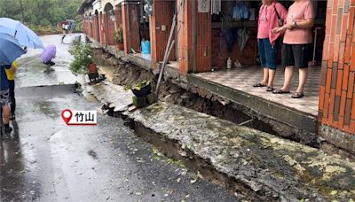 南投竹山26戶別墅地層下陷 53住戶連夜撤離