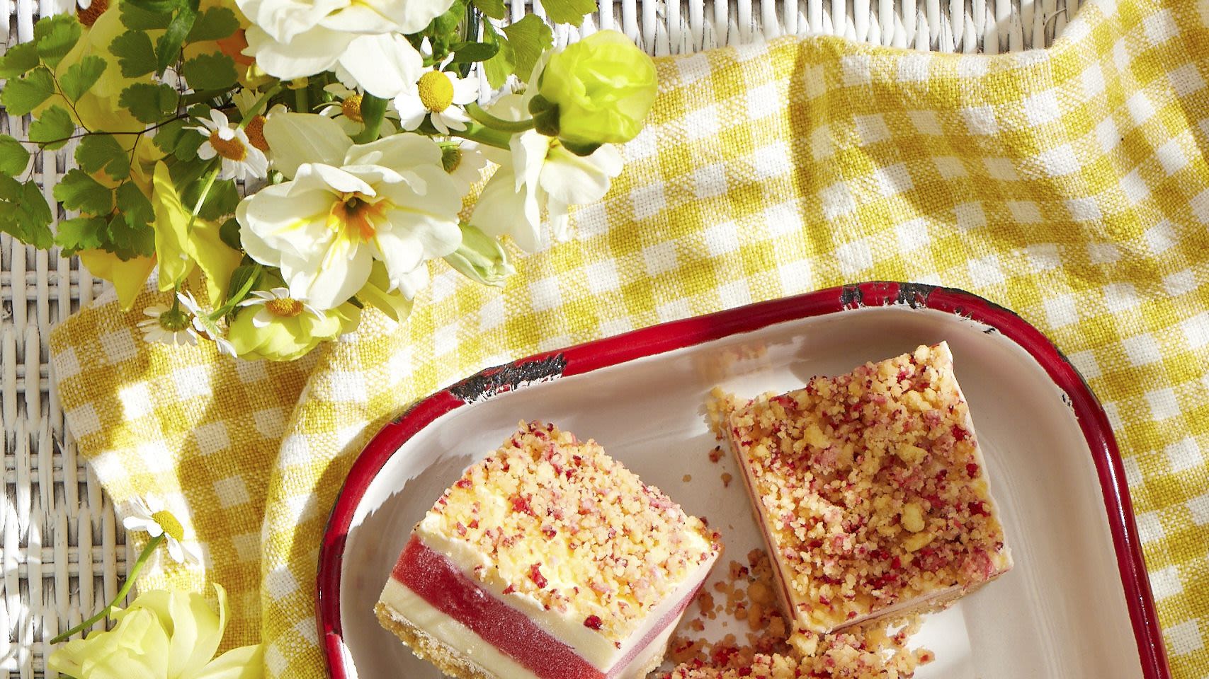 Nostalgic Strawberry Shortcake Ice-Cream Bars Will Take You Straight Back to Childhood