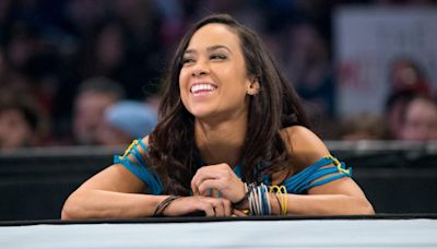 WWE Hall of Famer Calls for AJ Lee’s Return