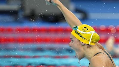 Kaylee McKeown still rules the Olympic backstroke, beating Regan Smith in women’s 100 metres