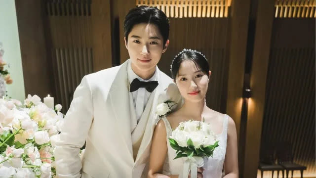 What Did Byeon Woo-Seok Wish to Gift Lovely Runner Co-Star Kim Hye-Yoon?