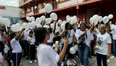 Rinden homenaje a niños asesinados en ataque sicarial en el Valle; familia clama justicia