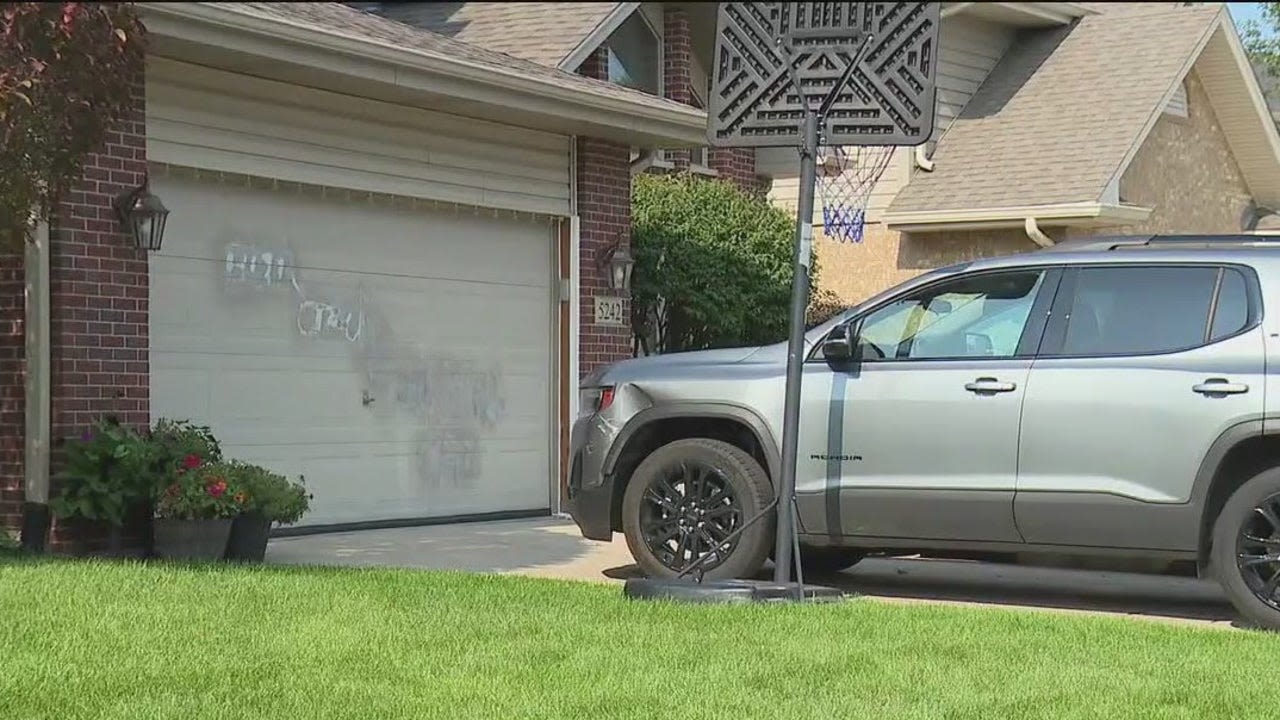 Vandalism spree in Oak Lawn: Dozens of vehicles, garages tagged with 'BLM' graffiti