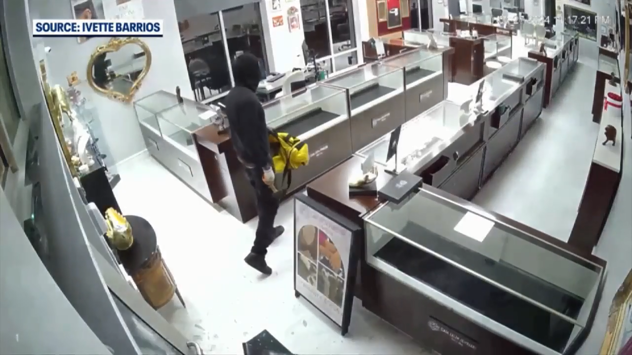 Central Florida jewelry store owner outsmarts thief, leaving him empty-handed - WSVN 7News | Miami News, Weather, Sports | Fort Lauderdale