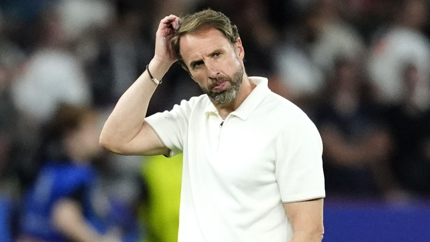 Gareth Southgate steps down as England manager