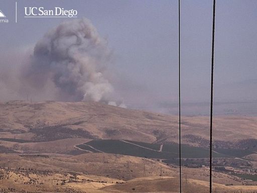 Metz Fire ignites in Monterey County near Greenfield