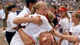 How many Women's College World Series championships does Arizona softball have? Wildcats second on all-time list