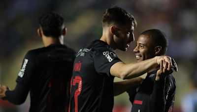 Flamengo recupera a De La Cruz y a Erick Pulgar para el partido decisivo con Millonarios