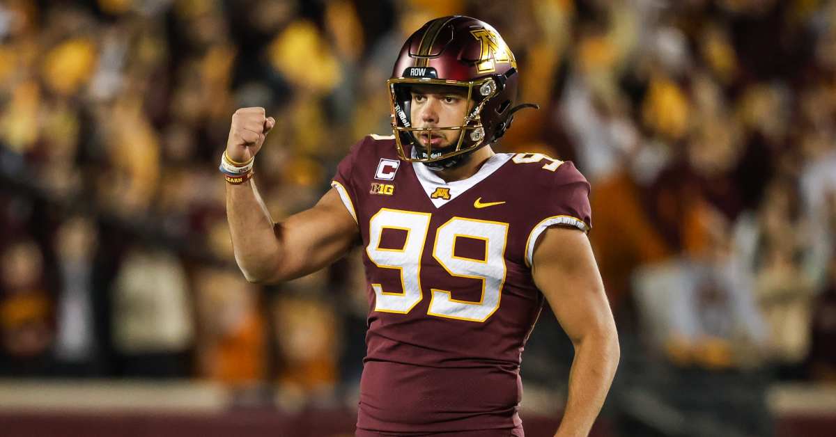 Gophers kicker Kesich named to Groza Award watch list