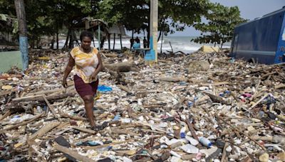 Texas braces for Beryl impact as storm bears down