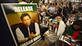 La Justicia paquistaní suspende la condena de 10 años contra Imran Jan por filtrar un documento clasificado