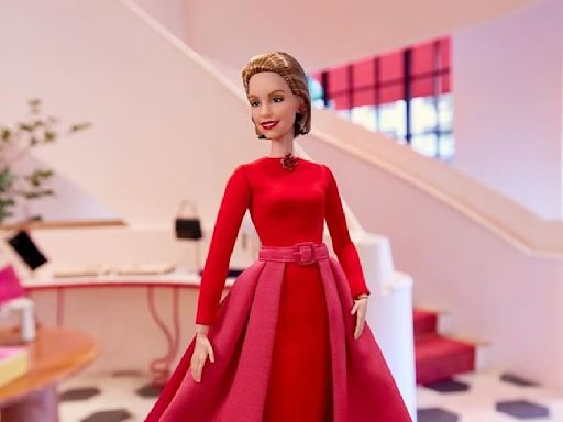 Barbie crea una muñeca en honor a Carolina Herrera