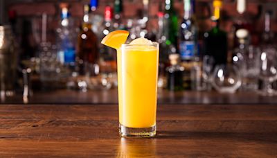 The Vodka Swap To Make For A More Flavorful Screwdriver Cocktail
