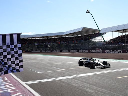 Hamilton ends win drought with record ninth British victory