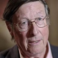 Max Hastings