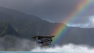 Here's How Olympic Surfing Is Scored