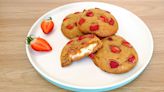 Strawberry cheesecake cookies have ‘soft and buttery’ taste with each bite