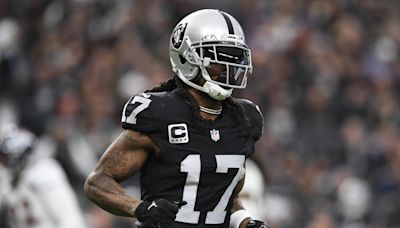 Raiders' Davante Adams' Agents Completely Shuts Down Trade Rumors