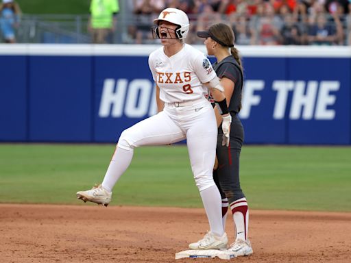 Replay: Texas softball falls to Oklahoma in Game 1 of their WCWS finals