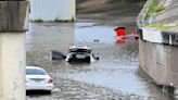 Millones sin electricidad y con altas temperaturas tras Beryl: cuándo podrían restablecer el servicio en Houston y áreas cercanas