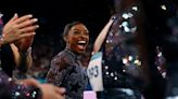 Simone Biles brilla en su regreso a los Juegos Olímpicos - La Tercera