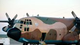 Aviones Hércules de Fuerza Aérea Uruguaya varados en tierra - Noticias Prensa Latina