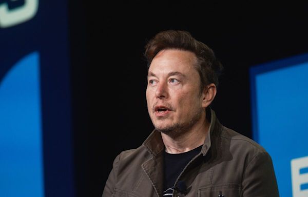 Elon Musk Agrees to Testify in SEC Probe of Twitter Acquisition