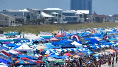 Blue Angels Pensacola Beach Air Show live coverage: Showtime! The Blues take to the sky