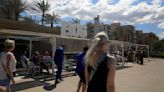 Mallorcas Polizei vertreibt Fußballfans mit Platzpatronen