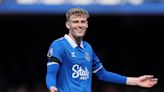 Manchester United make £50m bid for Everton’s Jarrad Branthwaite