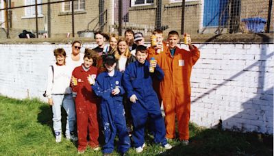 Dundee in the 1990s: William Low supermarket, a fun run and power boats parade