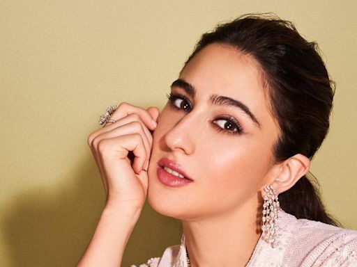 Sara Ali Khan Enjoys Ice Cream With Friends In Italy and France - See Pic
