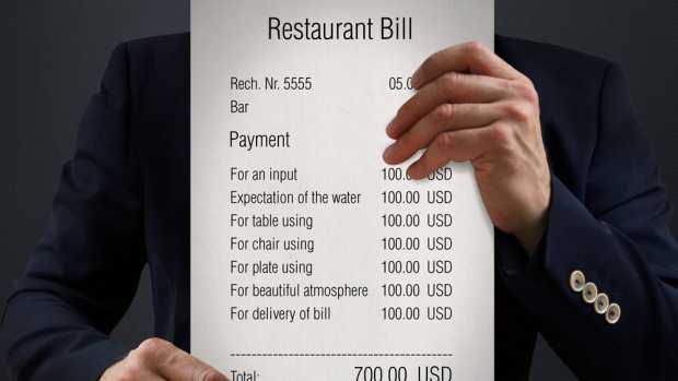 Law Banning Hidden Fees at Restaurants 86’d by Newsom at the Last Minute