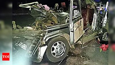 Fatal Accident Near Indore Leaves 8 Dead | Indore News - Times of India