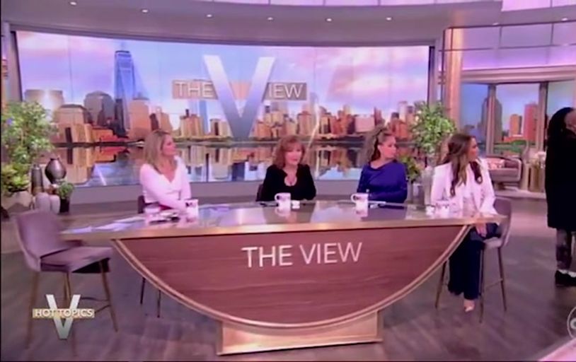 Moment Whoopi Goldberg calls out The View audience member for recording show