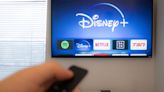 Kino & TV - Disney+ will das Teilen von Streaming-Passwörtern schon bald unterbinden