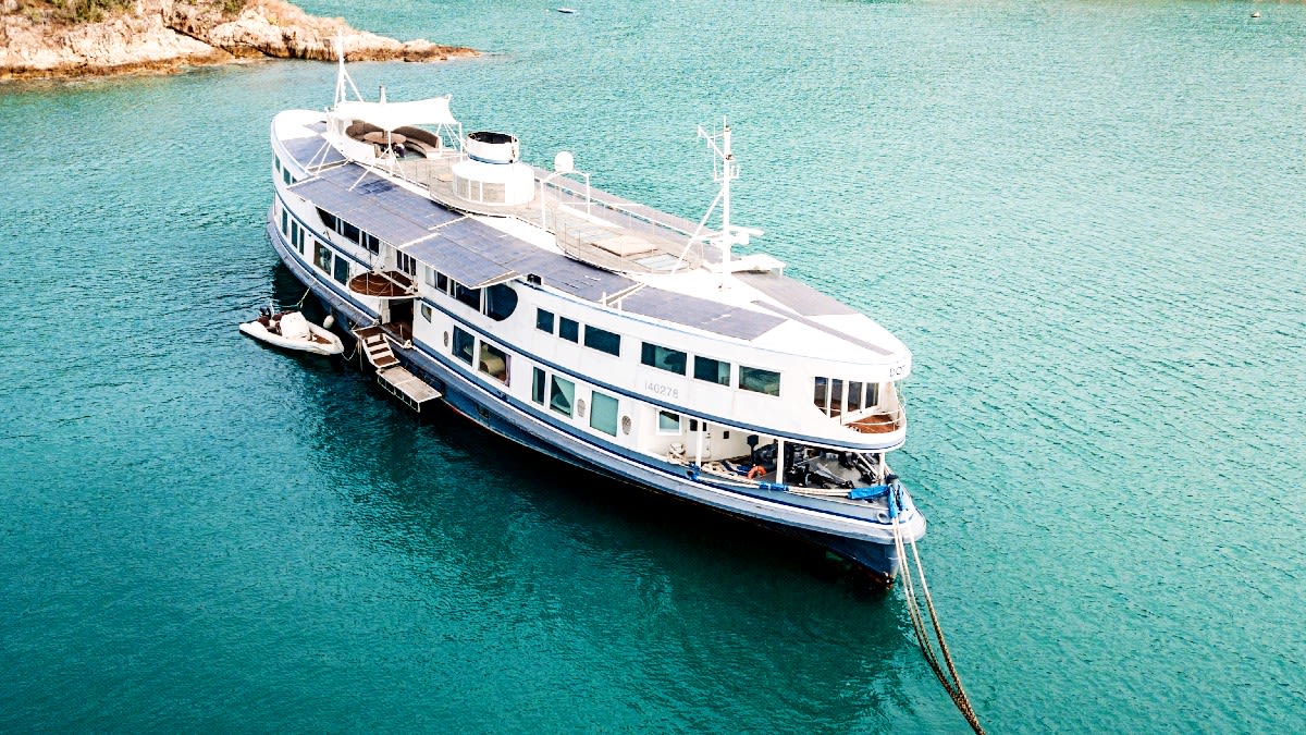 Meet ‘Dot,’ a 153-Foot Converted Ferry That Doubles as a Waterfront Loft