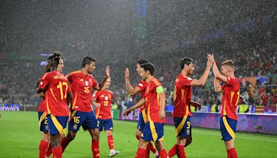 "Deben tener miedo a España": una leyenda del fútbol alemán advierte del peligro de la Selección