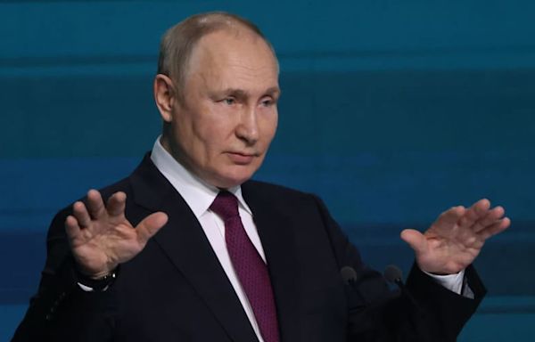 Why Putin needs nuclear exercises: Expert names dictator's likely goal