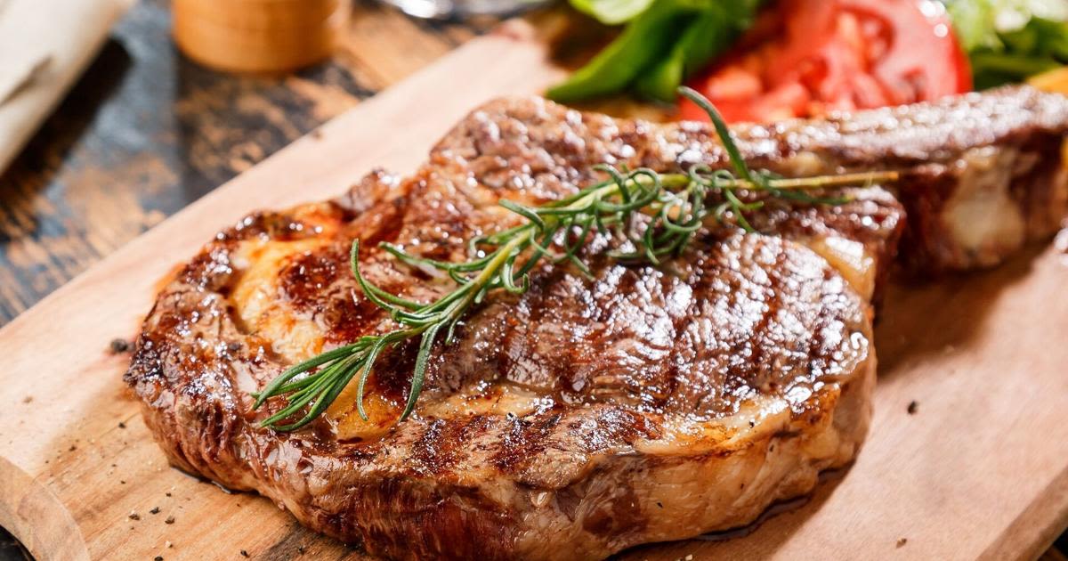 Filet Mignon Vs Ribeye: Everything You Need To Know