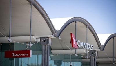 Qantas, Perth Airport Make Peace in $2 Billion Expansion Deal