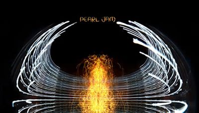 AUDIOJUNKIE: Pearl Jam brings back rock from the brink