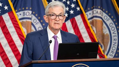 Reserva Federal mantiene tasas de interés sin cambios ante ‘ausencia de avances’ en inflación