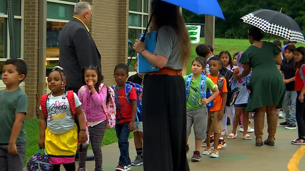 Students return from summer break at Chesterfield’s only year-round school